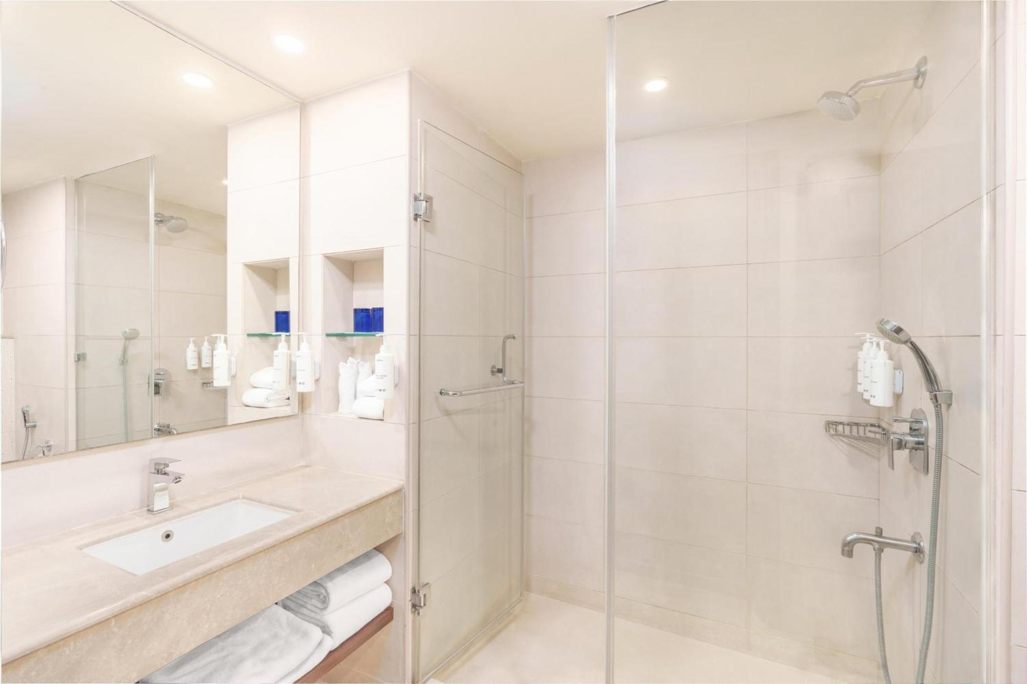 Radisson Hotel 5*